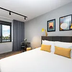 Staycity Paris La Defense