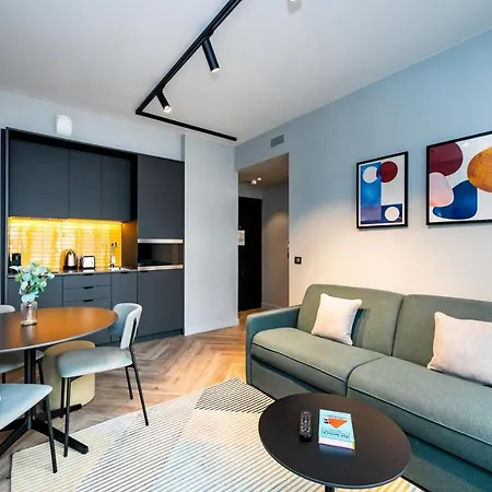 Staycity Paris La Defense