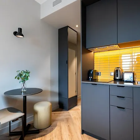 Aparthotel Staycity Paris La Defense Courbevoie